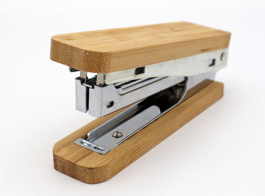 Tacker aus Bambus und Metall - Nachhaltiges Heftgerät - Verarbeitungsfehler