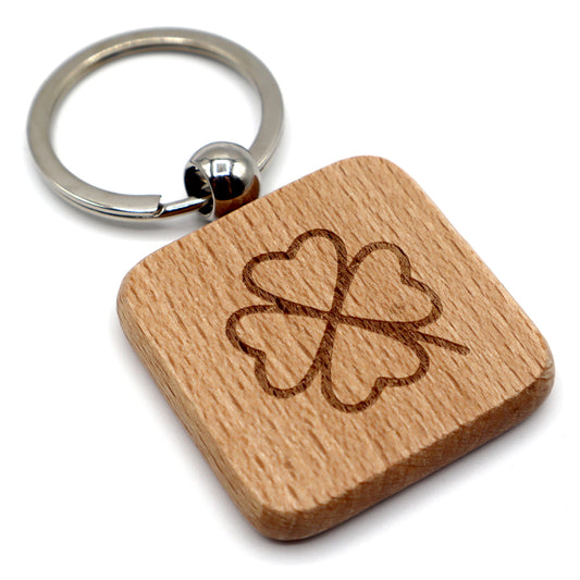MORWE Schlüsselanhänger aus Holz mit Kleeblatt-Gravur – Glücksbringer für den Schlüsselbund